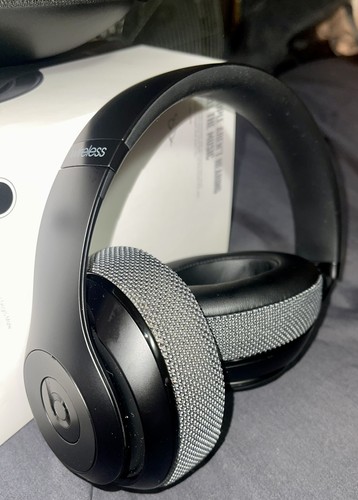Special edition beats studio - edition,