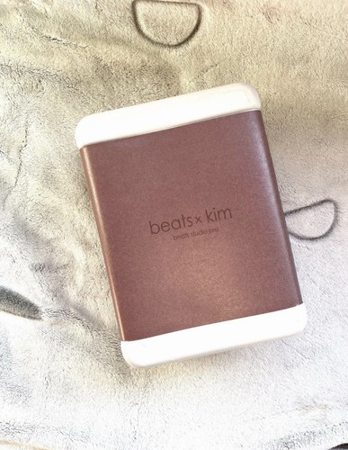 Brand new sealed beats studio - sealed,